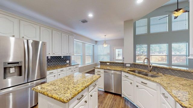 200 Patricia Lane, Highland Village, TX 75077