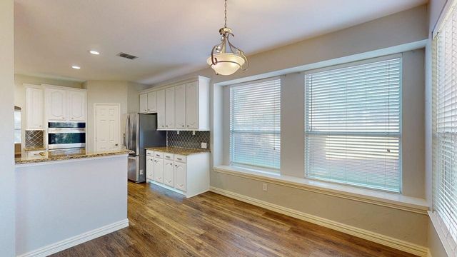 200 Patricia Lane, Highland Village, TX 75077