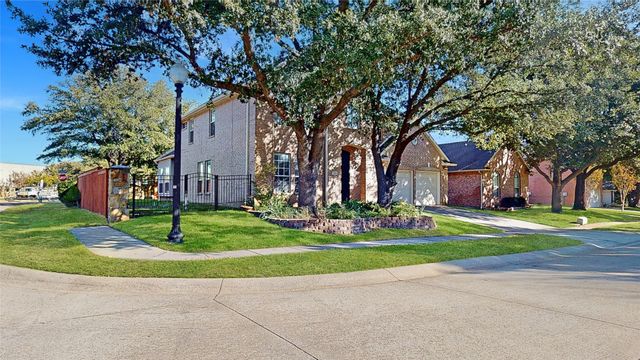 200 Patricia Lane, Highland Village, TX 75077