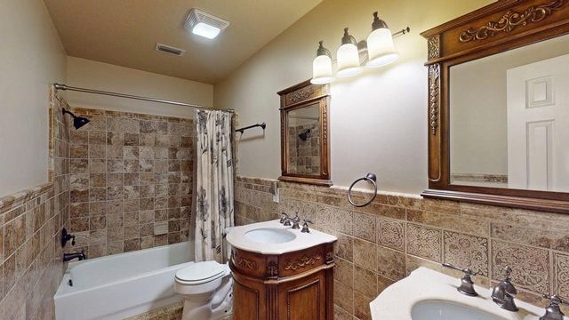 200 Patricia Lane, Highland Village, TX 75077