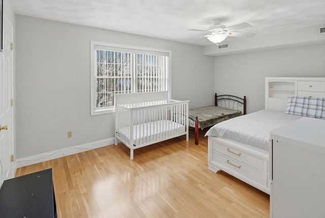 590 Boston St 303, Lynn, MA 01905