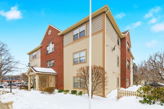 590 Boston St 303, Lynn, MA 01905