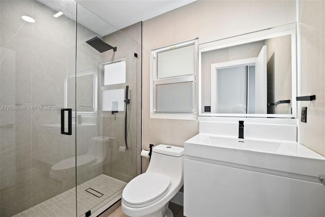 21012 NE 34th Ct, Aventura, FL 33180