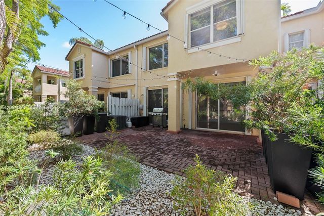 21012 NE 34th Ct, Aventura, FL 33180