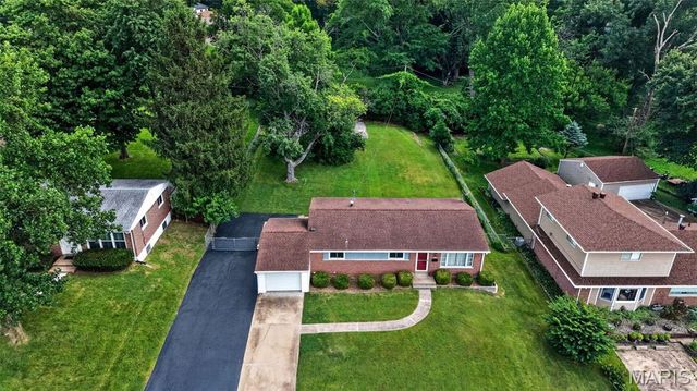 3256 Adie Road, St Ann, MO 63074