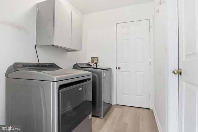 100-110 POPLAR ST, Manchester, PA 17345