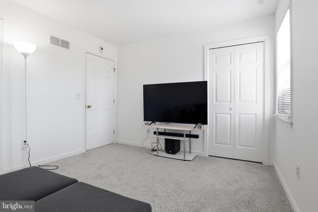 100-110 POPLAR ST, Manchester, PA 17345