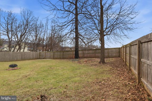 100-110 POPLAR ST, Manchester, PA 17345