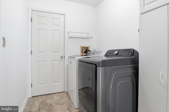 100-110 POPLAR ST, Manchester, PA 17345