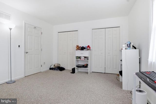 100-110 POPLAR ST, Manchester, PA 17345