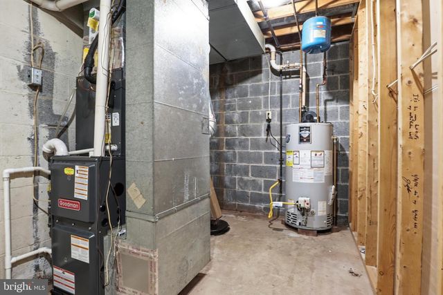 100-110 POPLAR ST, Manchester, PA 17345