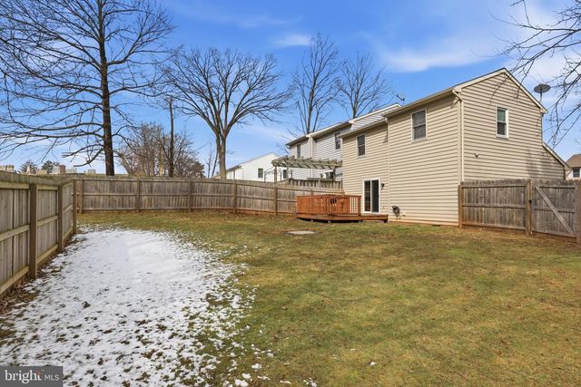 100-110 POPLAR ST, Manchester, PA 17345