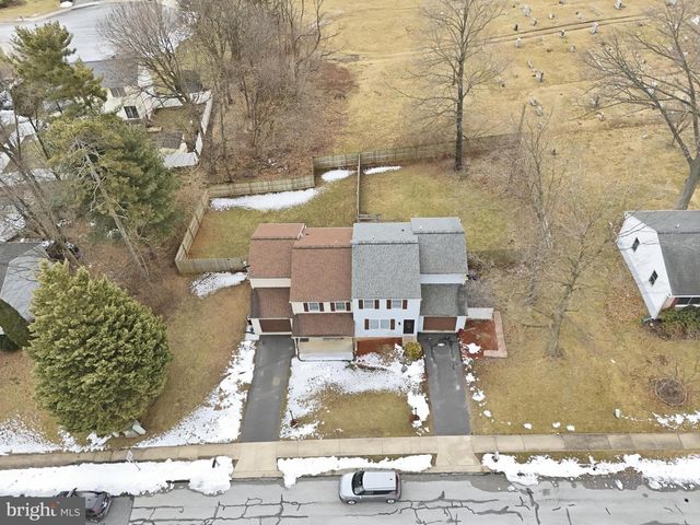 100-110 POPLAR ST, Manchester, PA 17345