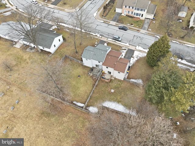 100-110 POPLAR ST, Manchester, PA 17345