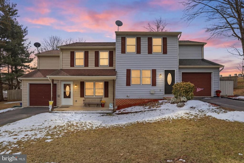 100-110 POPLAR ST, Manchester, PA 17345