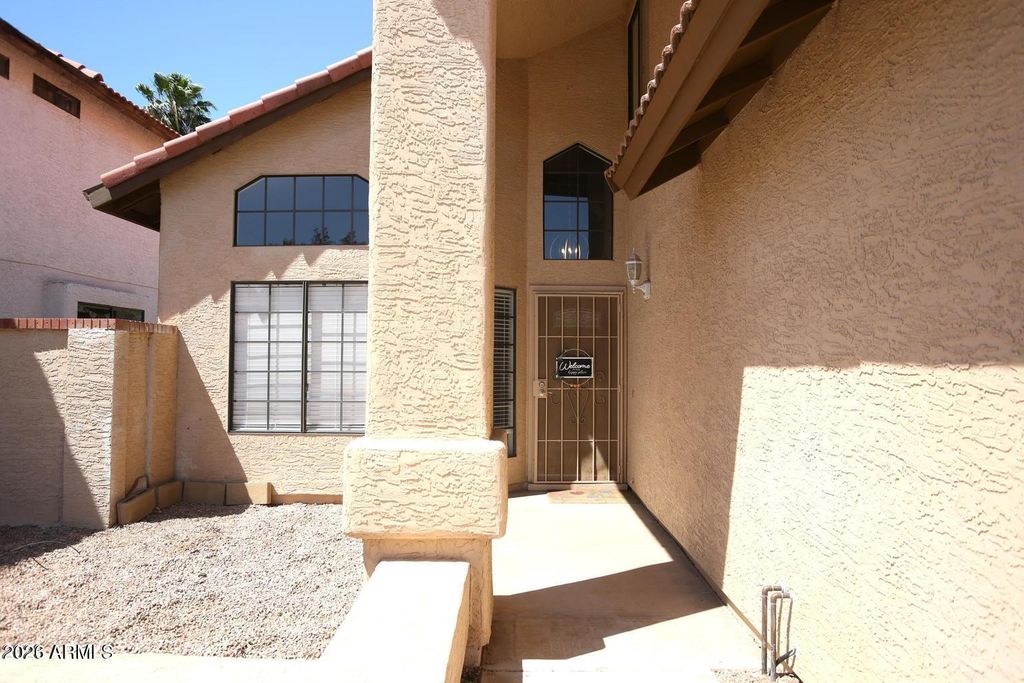 924 E MANOR Drive, Chandler, AZ 85225 — photo 4