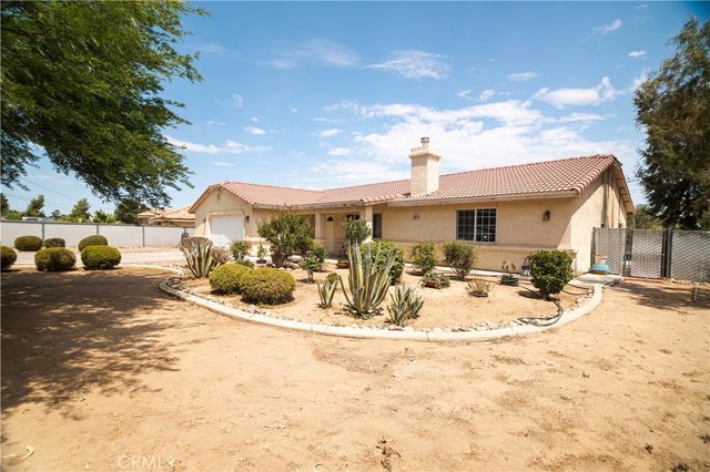 8871 Avocado Avenue, Hesperia, CA 92345