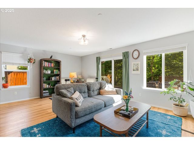 18843 CHANELLE Way, Oregon City, OR 97045