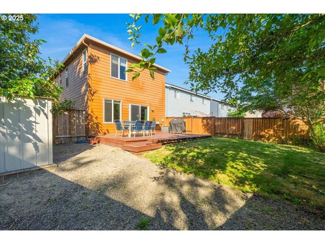 18843 CHANELLE Way, Oregon City, OR 97045