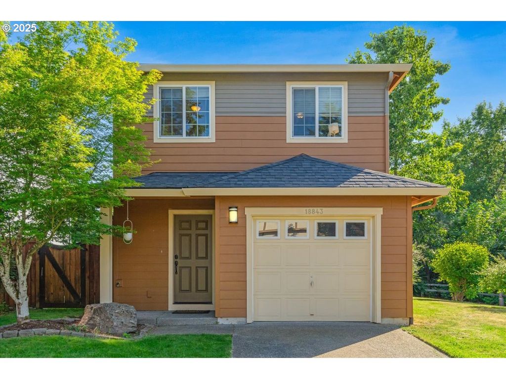 18843 CHANELLE Way, Oregon City, OR 97045