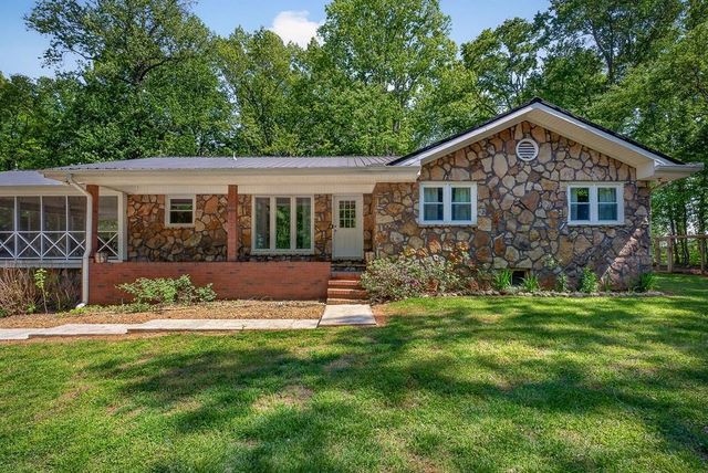 214 Boyd Creek Rd, Sparta, TN 38583