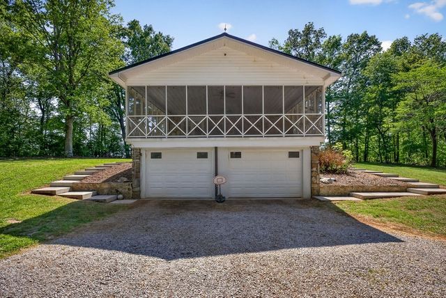 214 Boyd Creek Rd, Sparta, TN 38583