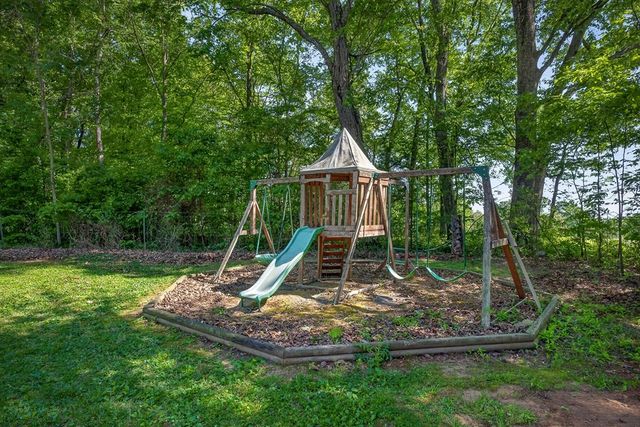 214 Boyd Creek Rd, Sparta, TN 38583