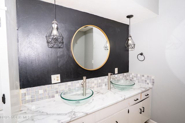 808 West Street, Archbold, OH 43502