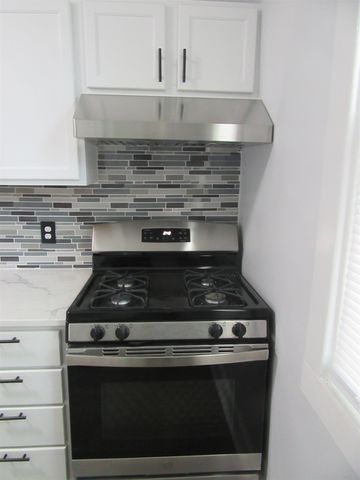 2114 G Street, Omaha, NE 68107