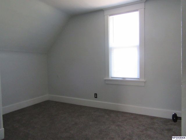 2114 G Street, Omaha, NE 68107