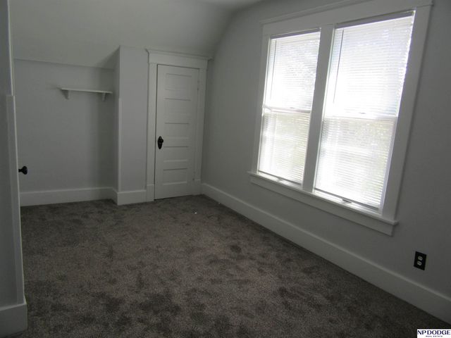 2114 G Street, Omaha, NE 68107