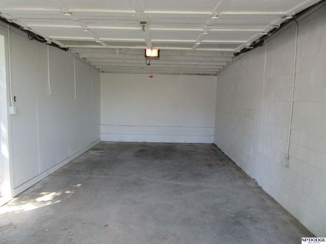 2114 G Street, Omaha, NE 68107