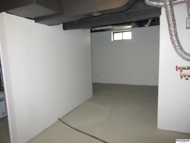 2114 G Street, Omaha, NE 68107