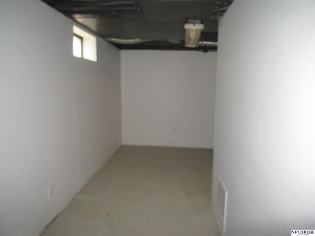 2114 G Street, Omaha, NE 68107