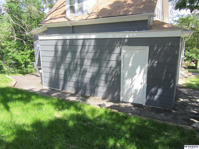 2114 G Street, Omaha, NE 68107