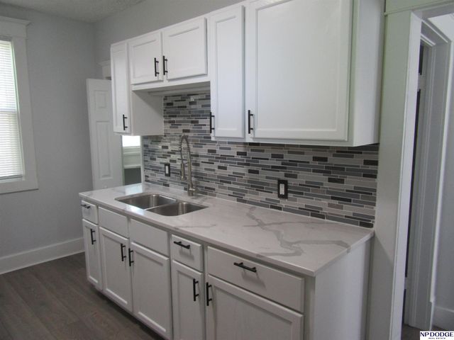 2114 G Street, Omaha, NE 68107