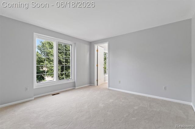 11295 Hillcrest Drive, Plymouth, MI 48170
