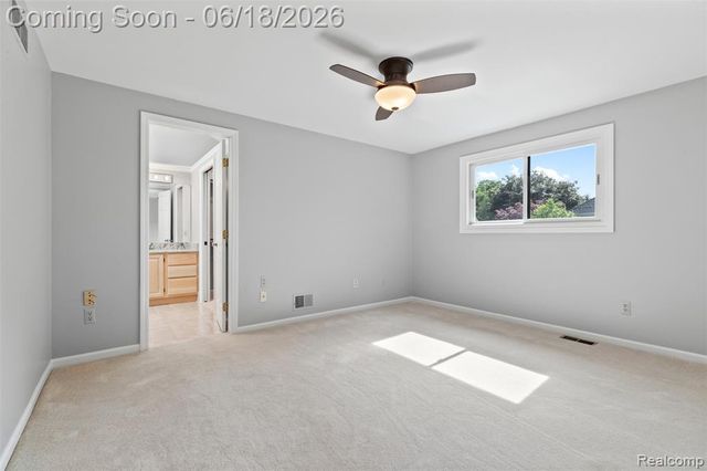 11295 Hillcrest Drive, Plymouth, MI 48170