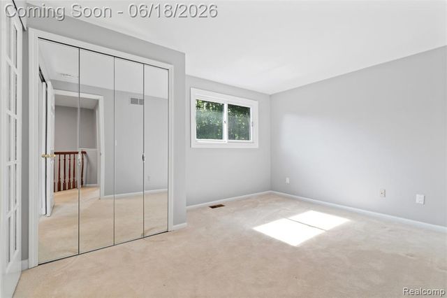 11295 Hillcrest Drive, Plymouth, MI 48170