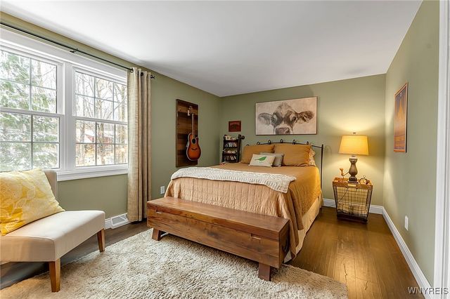 138 Tanglewood Drive West, Orchard Park, NY 14127