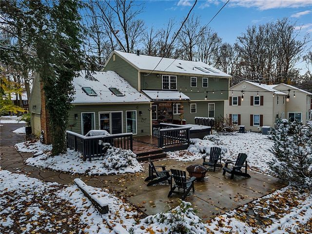 138 Tanglewood Drive West, Orchard Park, NY 14127