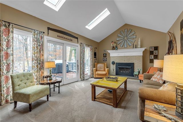 138 Tanglewood Drive West, Orchard Park, NY 14127