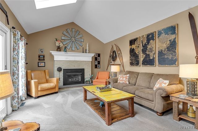 138 Tanglewood Drive West, Orchard Park, NY 14127