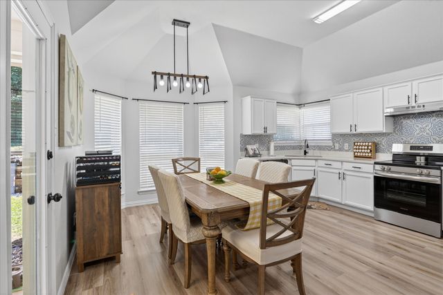 309 Catherine Street, Joshua, TX 76058