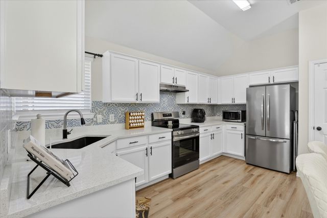 309 Catherine Street, Joshua, TX 76058