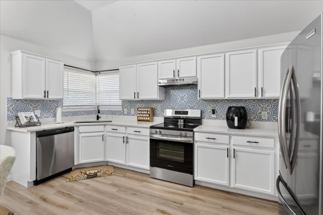 309 Catherine Street, Joshua, TX 76058