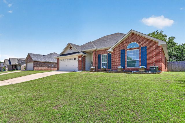 309 Catherine Street, Joshua, TX 76058