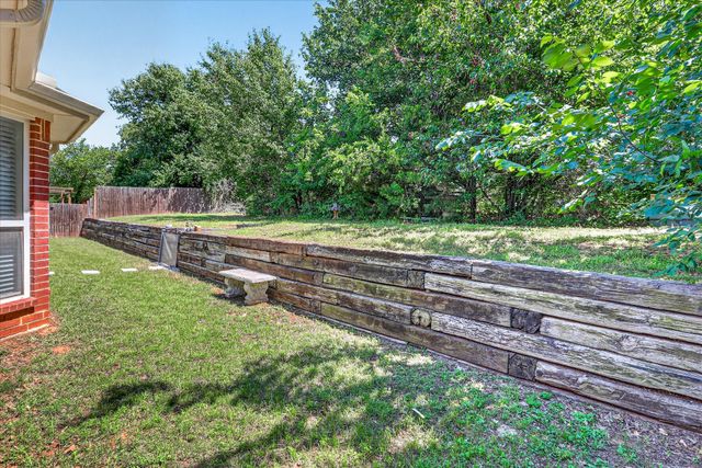 309 Catherine Street, Joshua, TX 76058