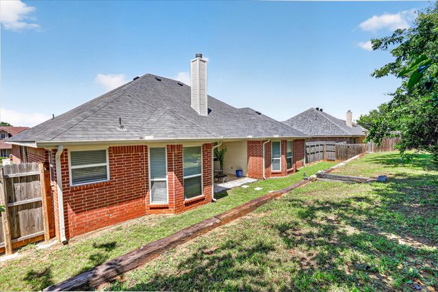 309 Catherine Street, Joshua, TX 76058