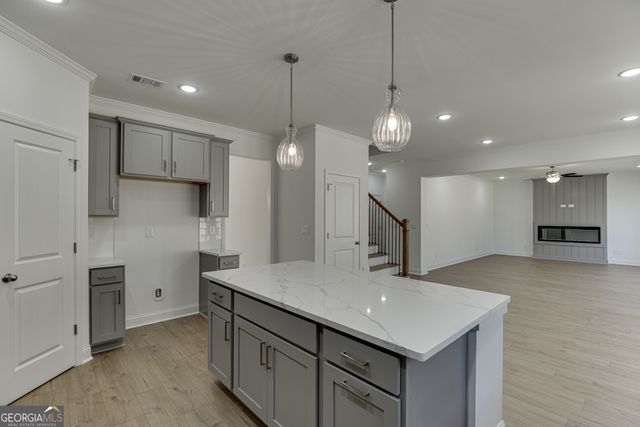 997 Lakeview, Commerce, GA 30529